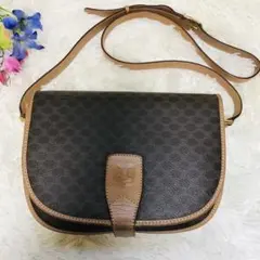 【美品】セリーヌ ショルダーバッグ マカダム柄 フラップ トリオンフPVC