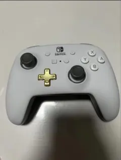 PowerA ワイヤレスコントローラー ホワイト