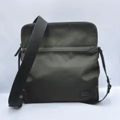 Item thumbnail for item ab9ca956-fb58-460b-844f-79aea8cc519d