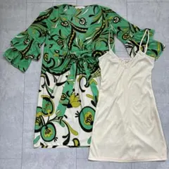 Betsey Johnson ワンピース 2サイズ ペイズリー柄のサムネイル