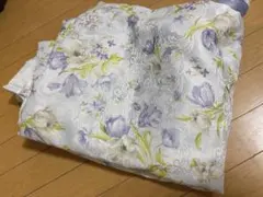 カーテンのサムネイル