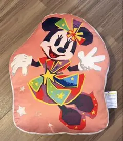 【大幅値下げ】ディズニーランド　40周年 限定　クッション　ミニーのサムネイル