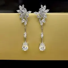 結婚式 披露宴 クリスタル 花 ピアス 揺れる キラキラ 繊細 発表会 結納