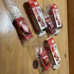 トミカ　カーズ、ライトニング、マックィーン　3台セット　新品、未使用