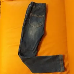 スキニーパンツ130～135センチ