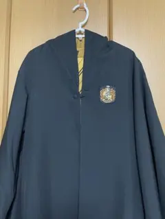 ハリーポッター 公式 ハッフルパフ ローブ Mサイズ ネクタイ付き