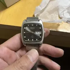 Item thumbnail for item bddfac8f-88fe-4e60-b64c-2e6dcd236569