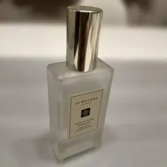 Jo Malone London イングリッシュ ペアー&フリージア ヘア ミ…