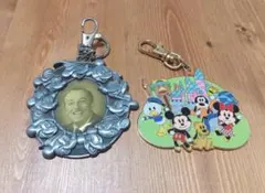 海外ディズニー　キーホルダー　ウォルトディズニー