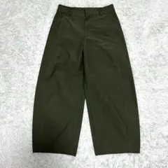 ユニクロ　ジャージーバレルレッグパンツ　カーキ　丈短め　M