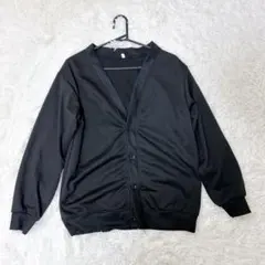 シンプルなブラックカーディガン　ゆったりめ