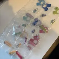 TWICE LOVELYSアクリルカラビナフロッキーマスコット