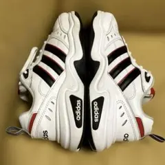 adidas スニーカー ホワイト ブラック 25cm