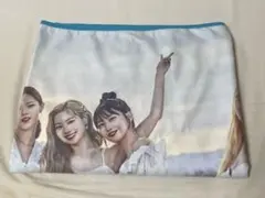 TWICE ポップアップストア ビーチタオル