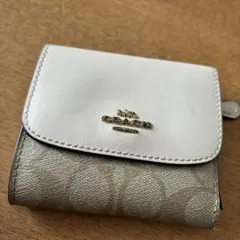 COACH 三つ折り財布 ホワイト/ベージュ