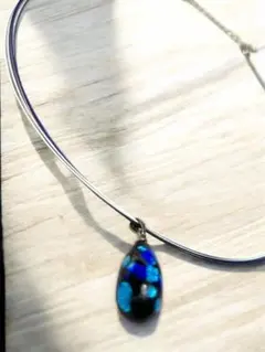 【美品】青と黒のペンダント ネックレス アクセサリー おしゃれ 可愛い シンプル