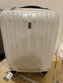 ACE キャリーケース ホワイト