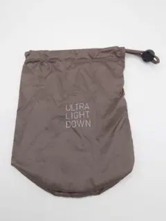 UNIQLO ULTRA LIGHT DOWN 収納袋 ブラウン