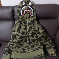 A Bathing Ape カモフラージュ シャークパーカー