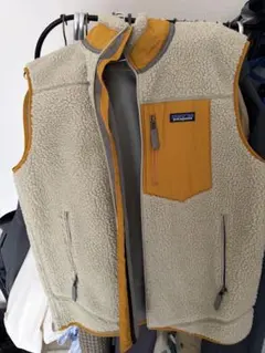 patagonia フリースベスト L クリーム/イエロー