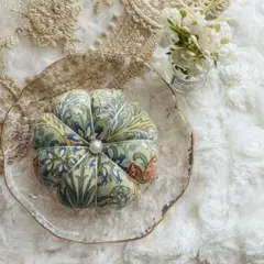 Item thumbnail for item 903100d6-6396-43f2-935f-441e936ebfd0