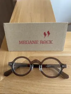 Item thumbnail for item 4efdcb4b-4ef9-4958-946a-f34aef58ff7f