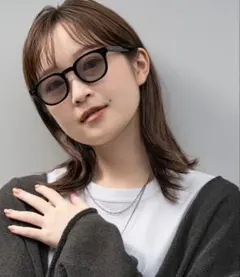 Zoff ウェリントン型　サングラス ケース付き