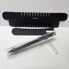 Item thumbnail for item 1f1f6782-54b3-4bbe-ad5c-c842f50e430a