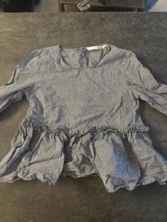 ZARAチェック柄フリルブラウス（長袖）