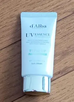 ダルバ　トーンアップサンクリーム　グリーン　日焼け止めクリーム　50ml