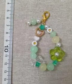 ビーズキーホルダー ハンドメイド 緑