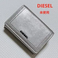 未使用　DIESEL レザー三つ折り財布　シルバー　コンパクトウォレットのサムネイル