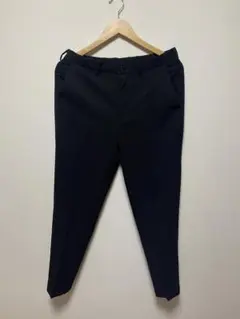 GU ウォッシャブルテーパードトラウザー ブラック M