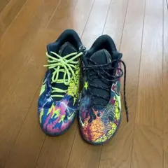 NIKE レブロン22