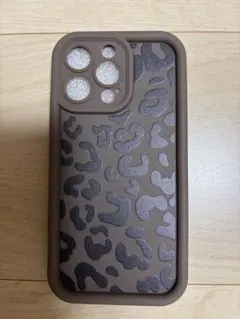 iPhone13pro用ブラウンレオパード柄ソフトケース