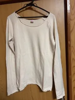 ユナイテッドアローズ　クリーム色 長袖Tシャツ 薄手