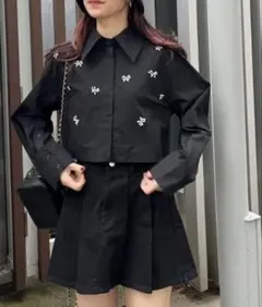 rienda ビジュー付き シャツ トップス