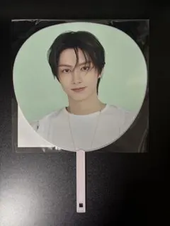SEVENTEEN ドギョム DK うちわ YAKUSOKU JAPAN ペンミ - メルカリ