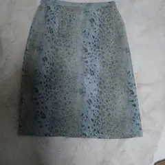 Salvatore Ferragamo レオパード柄タイトスカート