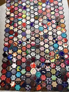 モン族 手刺繍 民族布 伝統工芸 幾何学模様 パッチワーク ビンテージ 希少 モン族 手刺繍 民族布 伝統工芸 幾何学 パッチワーク キルト