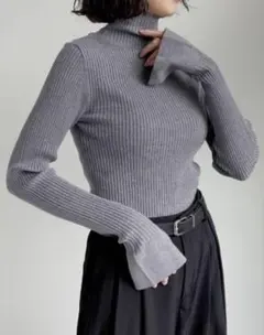 リエディ　フレアスリーブニット　グレー　M