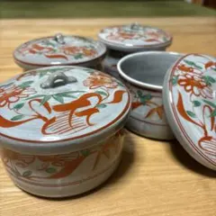 【美濃焼】幸泉窯 赤絵花文 蓋付き小鉢 煮物碗 4客セットのサムネイル