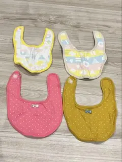 スタイ　よだれかけ まとめ売り 4枚セット