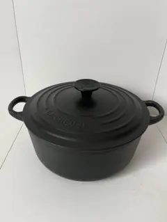 極美品】ルクルーゼ ココットロンド 16cm マットブラック 両手鍋 黒