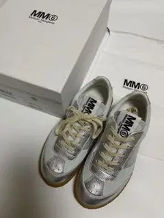mm6 maison margielaスニーカーシルバーのサムネイル