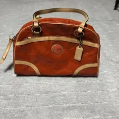 coach エナメルバッグ