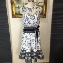 TADASHI SHOJI サイズ4 花柄ノースリーブワンピース