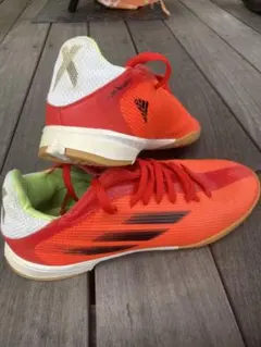 【22.0cm】adidas 子供用　フットサルシューズ