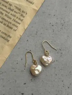 淡水パールピアス　アレルギー対応　ハート型　可愛い　照り強