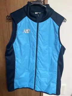 New Balance ベスト 水色/黒